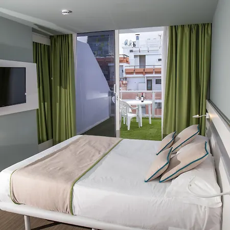 Aloe Canteras فندق 3*